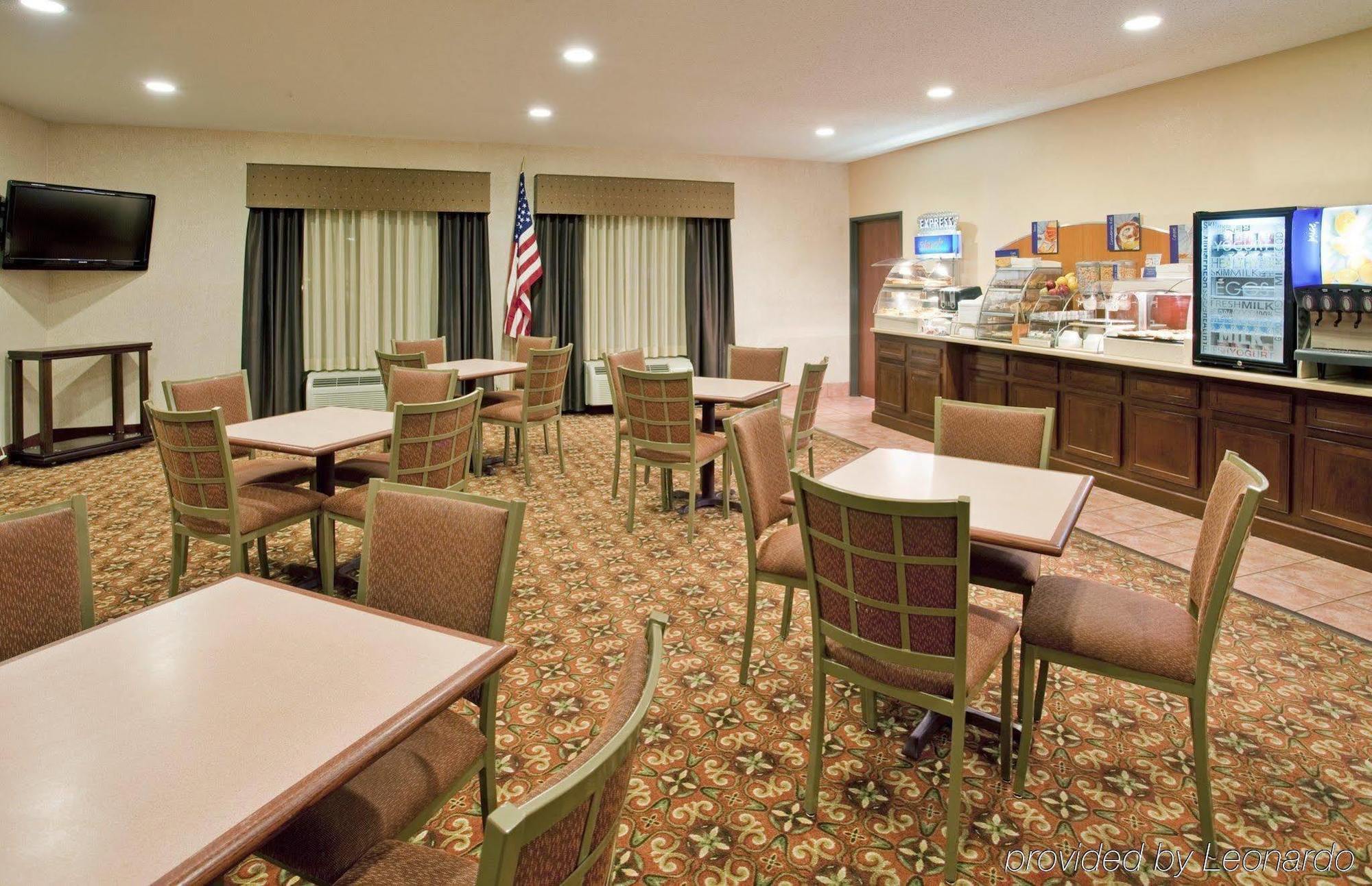 Seasons Inn & Suites Highland Restaurant bilde